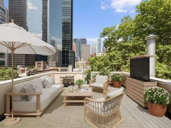 Property at 221 East 48th Street, New York, NY 10017