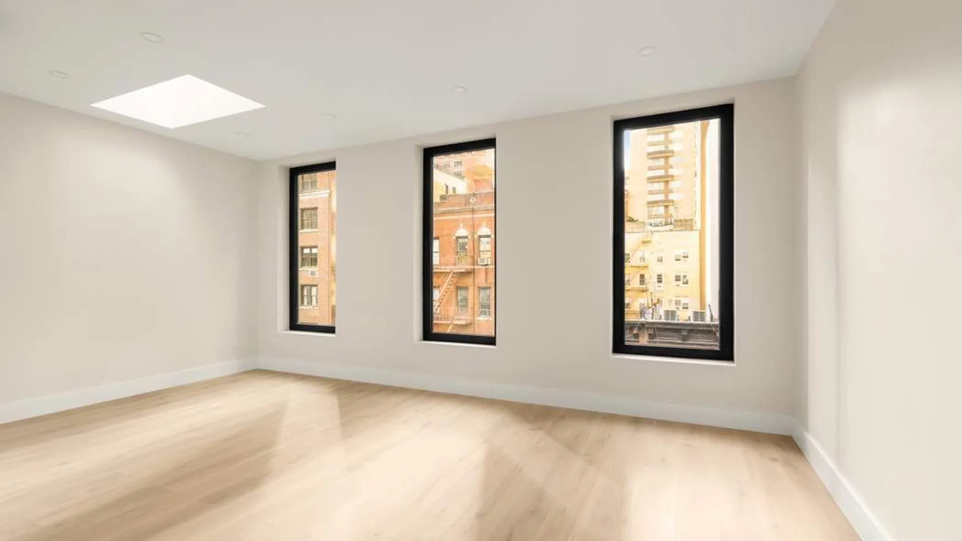 Property at 221 East 48th Street, New York, NY 10017 13