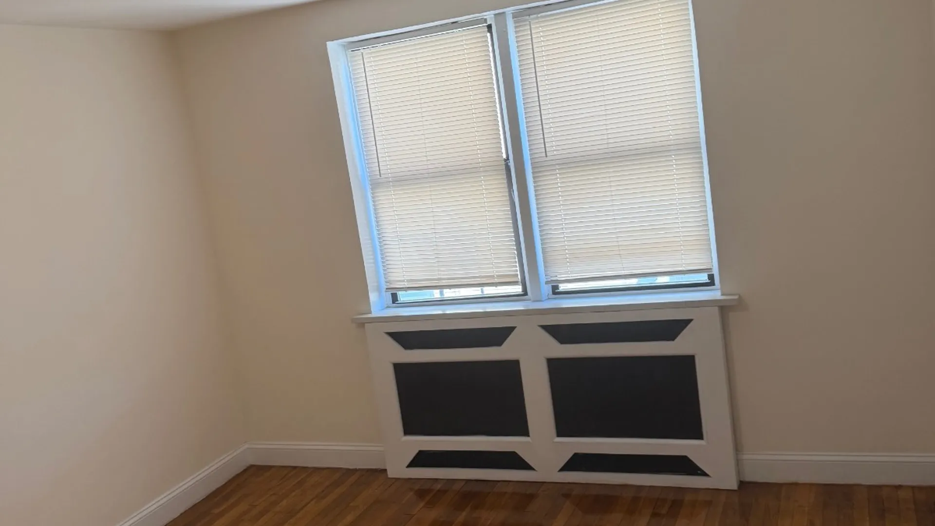 Property at 2866 Marion Ave, Bronx, NY 10458 3