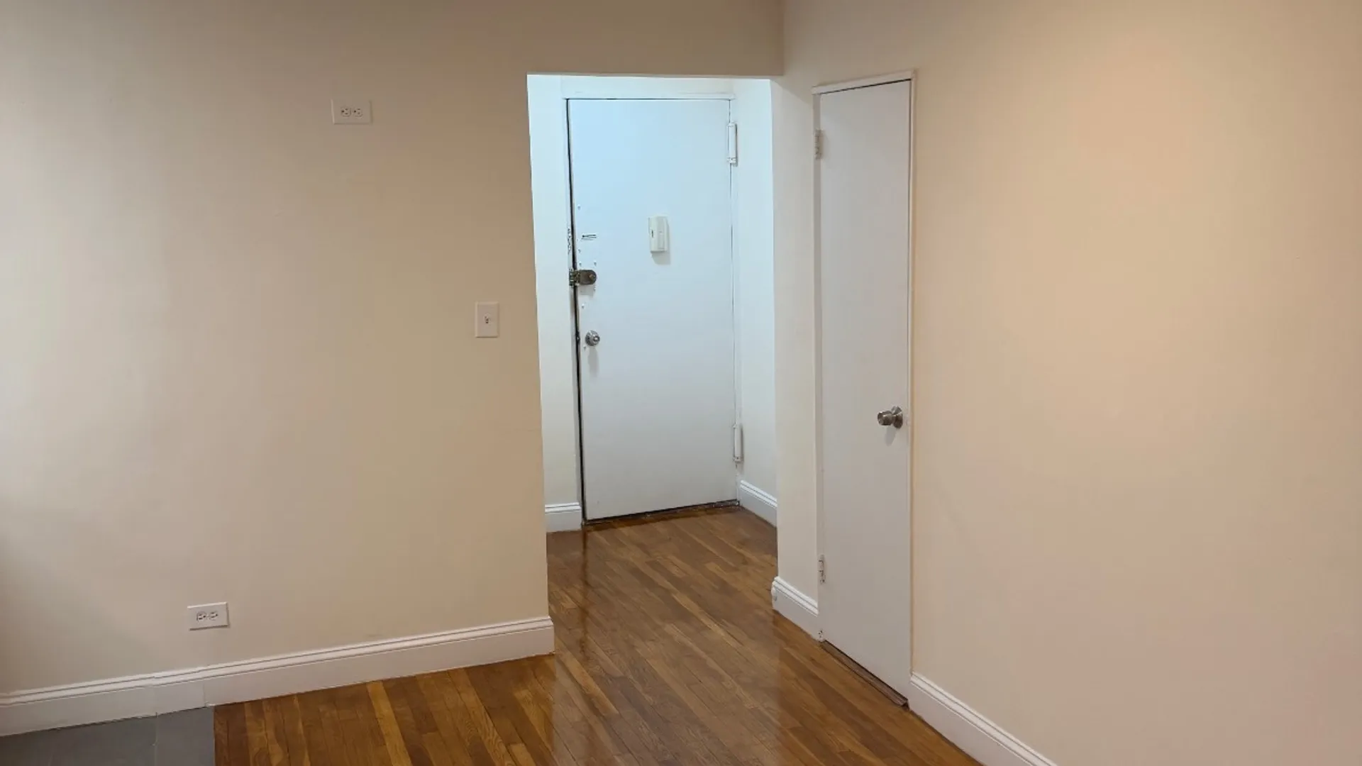 Property at 2866 Marion Ave, Bronx, NY 10458 4