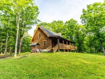 Property at 390 Ridge Rd, Schodack Landing, NY 12156