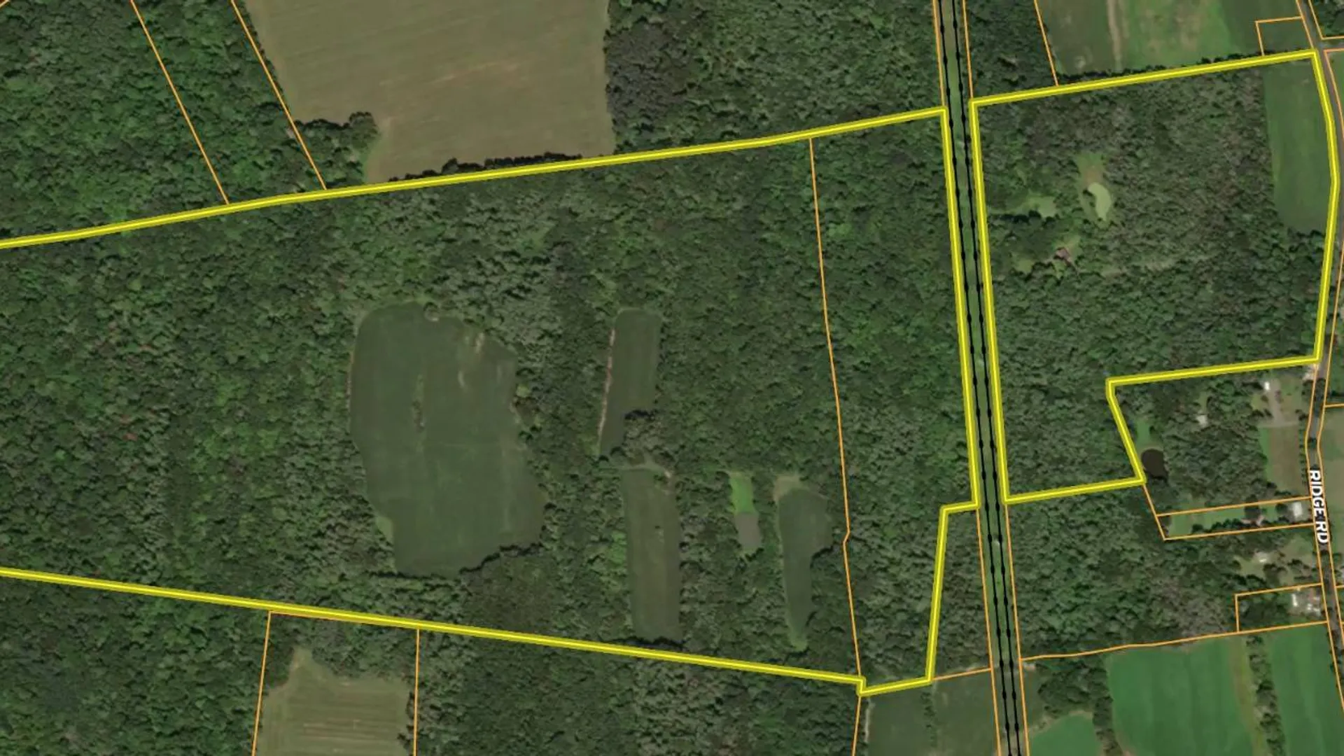 Property at 390 Ridge Rd, Schodack Landing, NY 12156 96