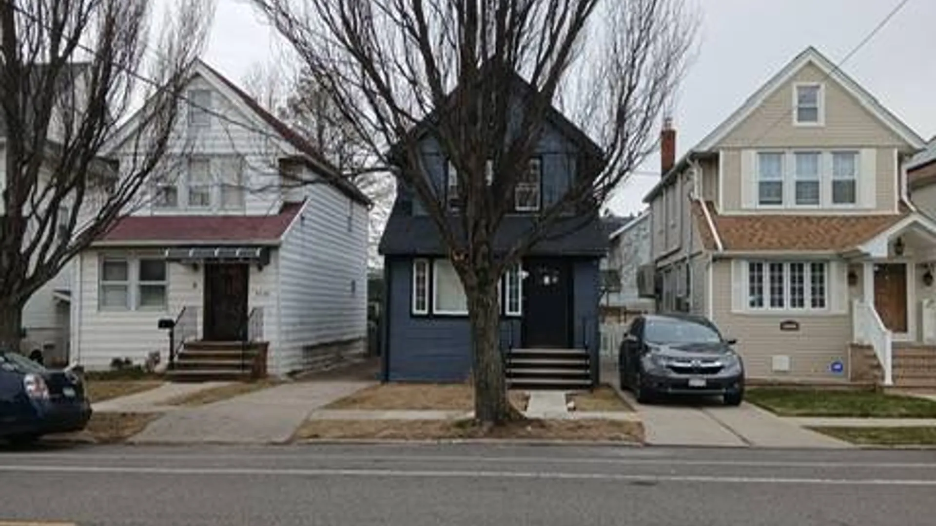 Property at 93-06 222nd street, Queens Village, NY 11428 5