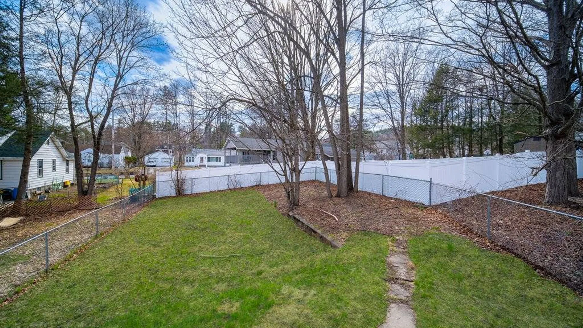 Property at 6 Elm Street, Ellenville, NY 12428 29