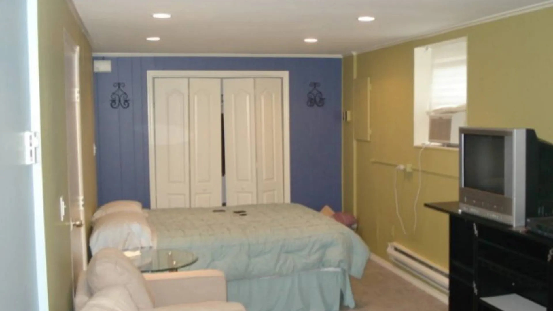 Property at 150-78 15th Drive, Whitestone, NY 11357 6