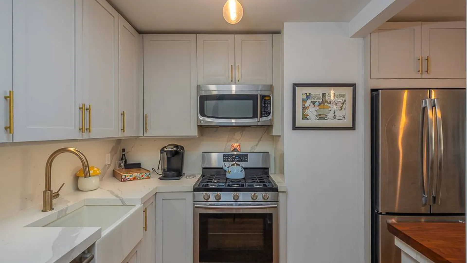 Property at 305 E 24th Street, New York, NY 10010 3