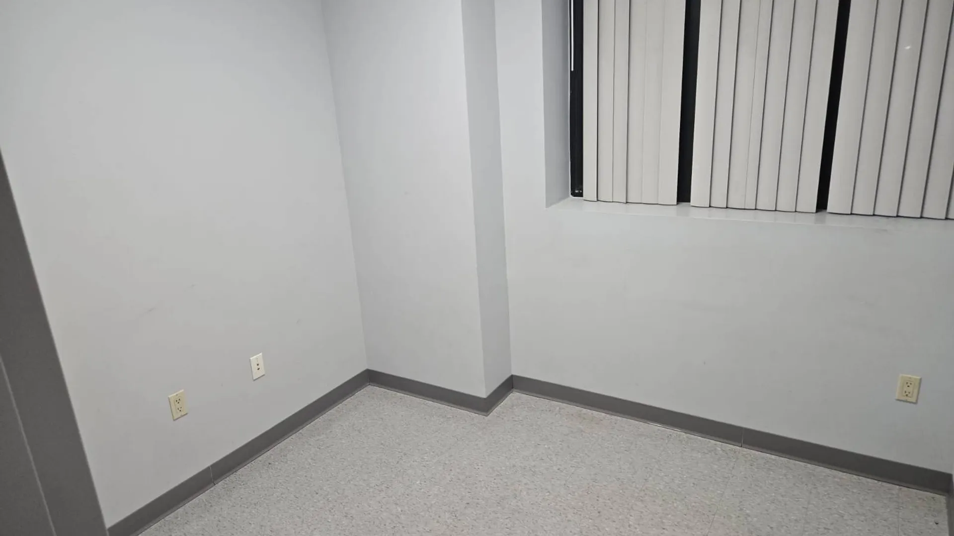 Property at 9413 Flatlands Avenue, Brooklyn, NY 11236 5