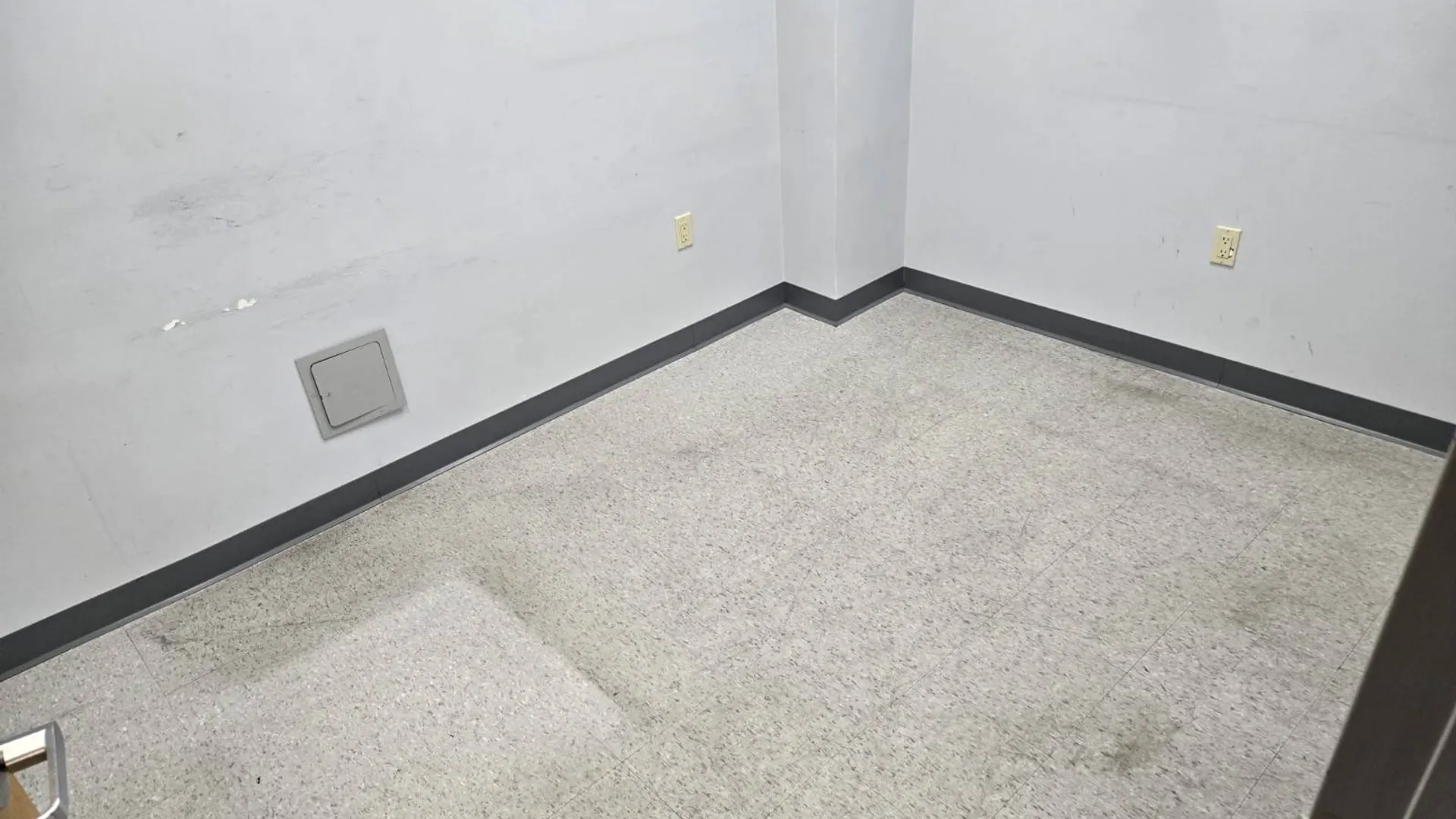 Property at 9413 Flatlands Avenue, Brooklyn, NY 11236 29