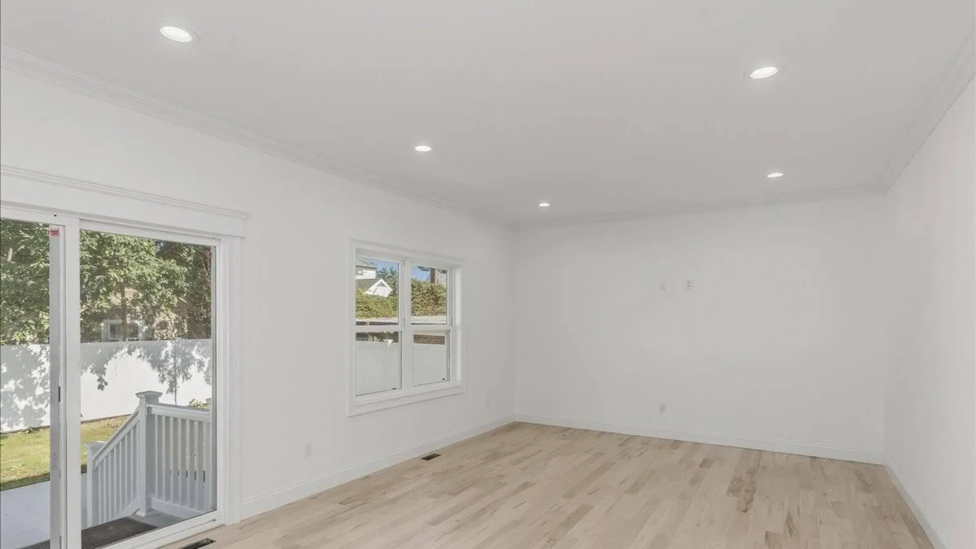 Property at 837 Cleveland St, West Hempstead, NY 11552 19