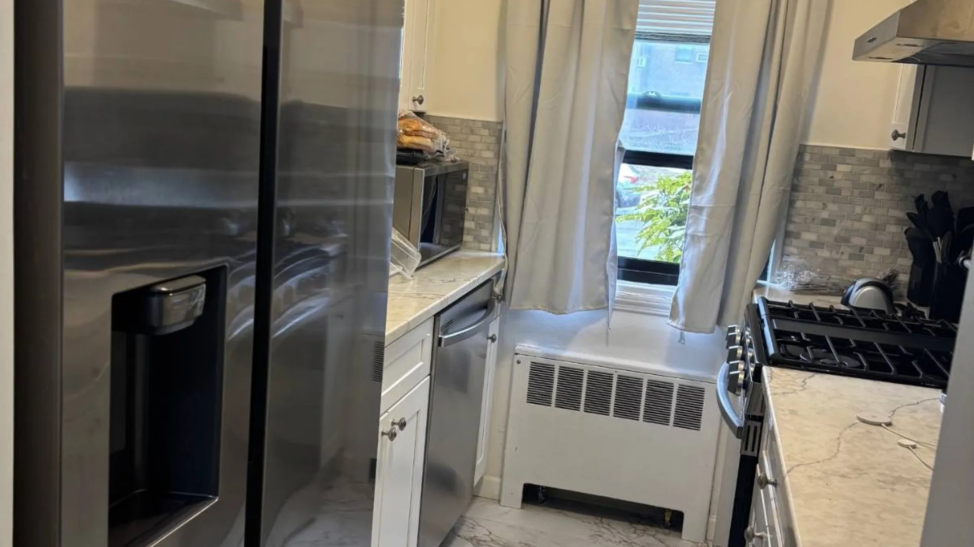 Property at 57-12 246 Crescent, Douglaston, NY 11362 3