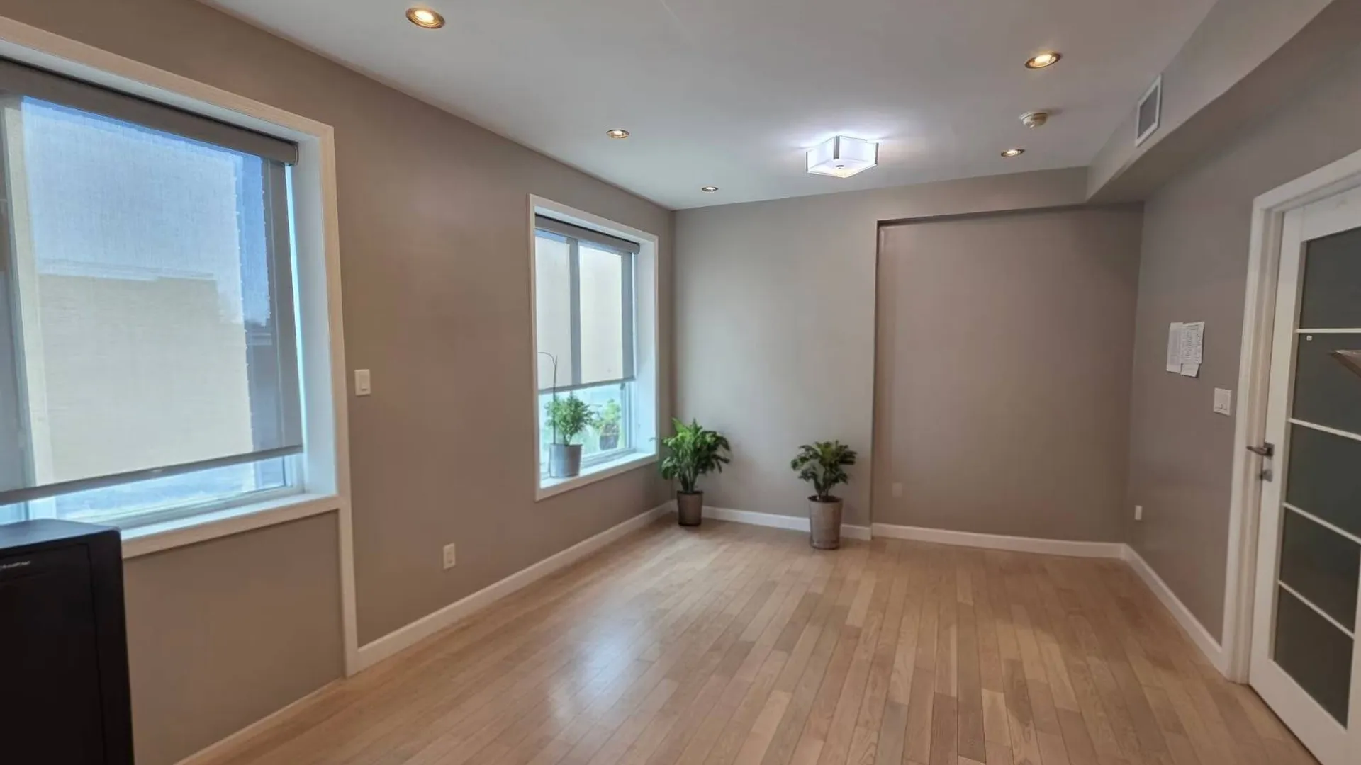 Property at 9041 Corona Ave, Elmhurst, NY 11373 17