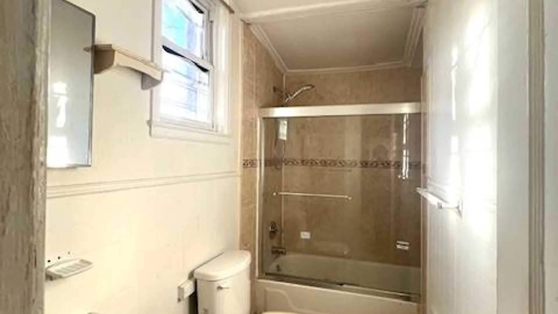 Property at 155-11 115th Dr, Rochdale, NY 11434 19
