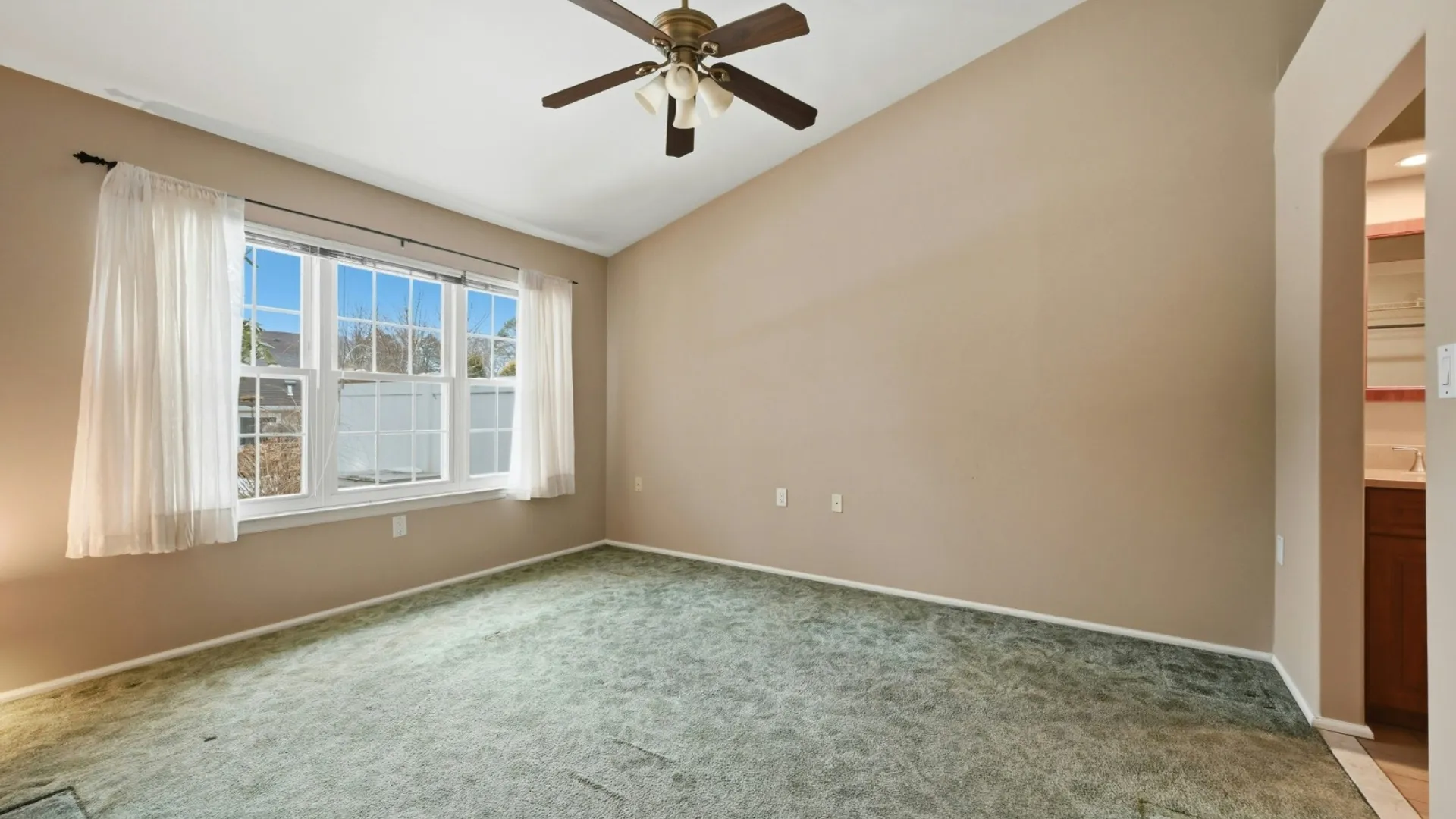 Property at 2 Kismet Court, Ridge, NY 11961 23