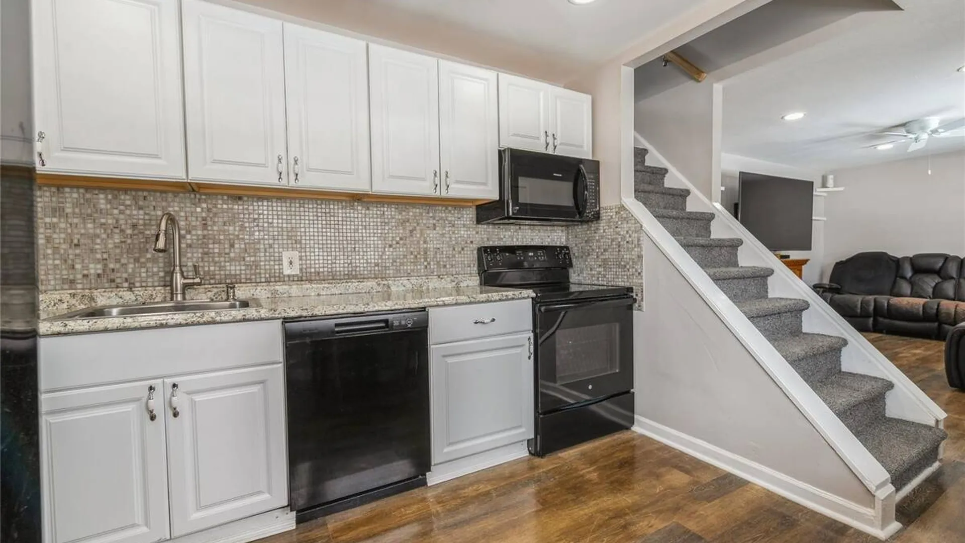 Property at 10 Hickory Street, Central Islip, NY 11722 9