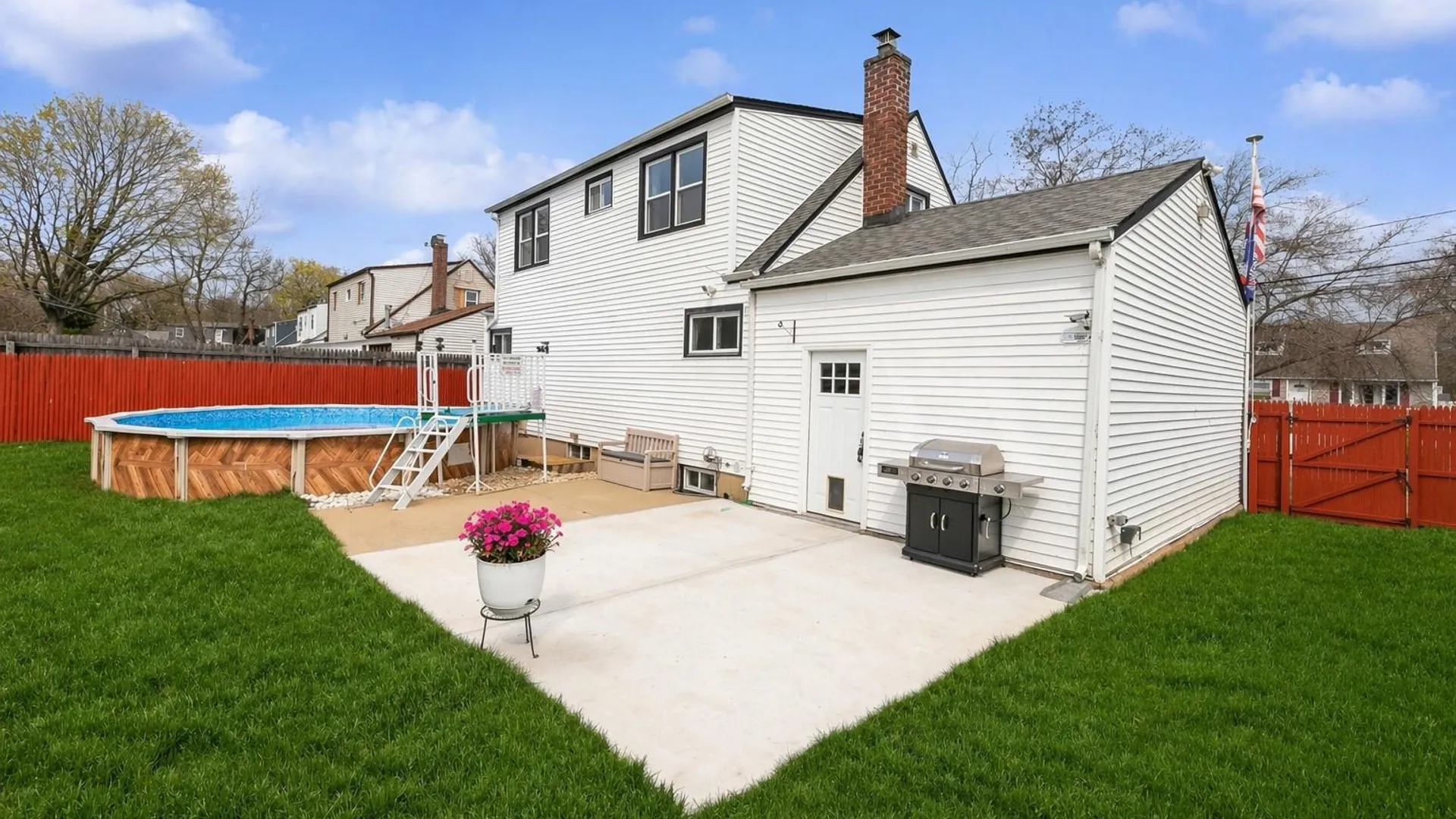 Property at 10 Hickory Street, Central Islip, NY 11722 30