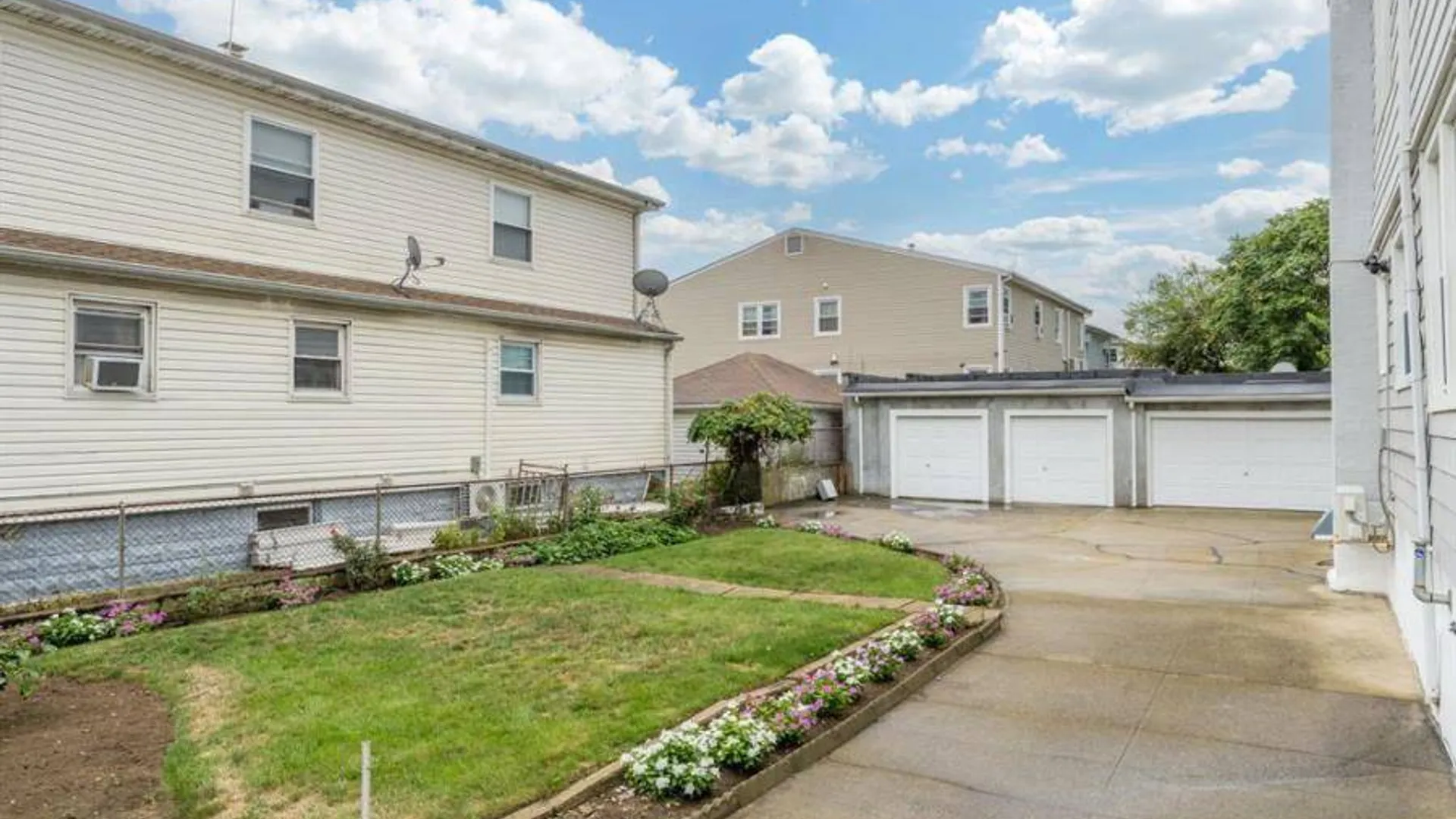 Property at 226-10 147th Ave, Springfield Gardens, NY 11413 28