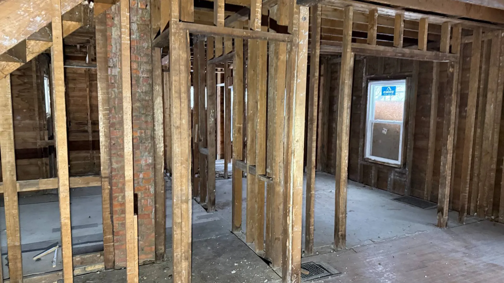Property at 1120 Cannon St, Syracuse, NY 13205 9