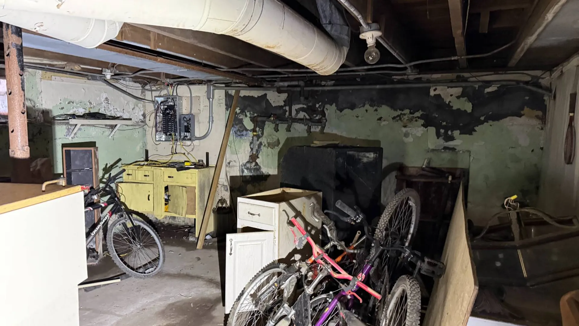 Property at 147-49 Corning W Ave, Syracuse, NY 13205 41