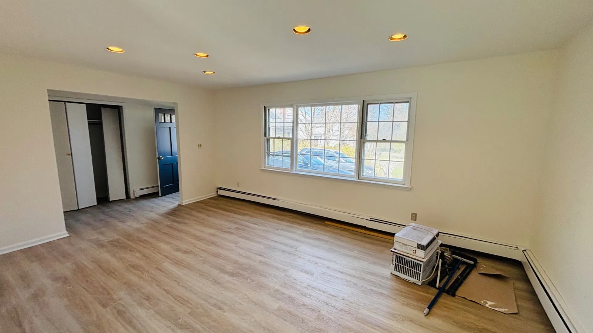 Property at 21 Anstice st, Oyster Bay, NY 11771 10