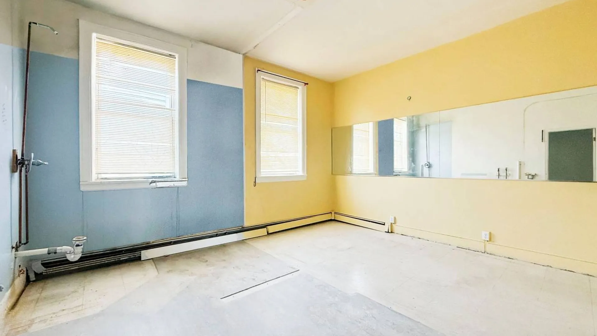 Property at 18-22 College Point Blvd, College Point, NY 11356 4