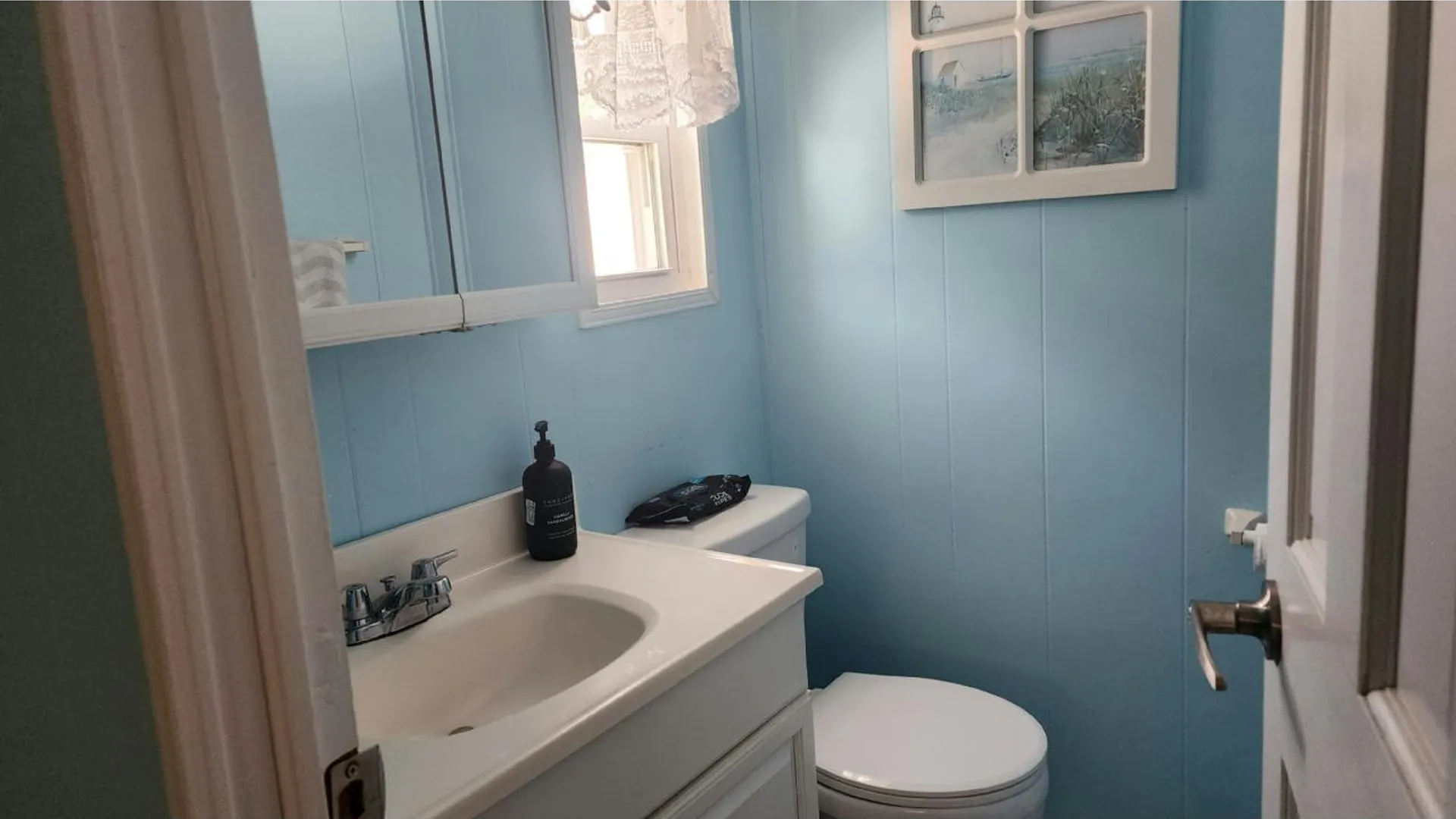 Property at 703 Fresh Pond Ave, Calverton, NY 11933 6