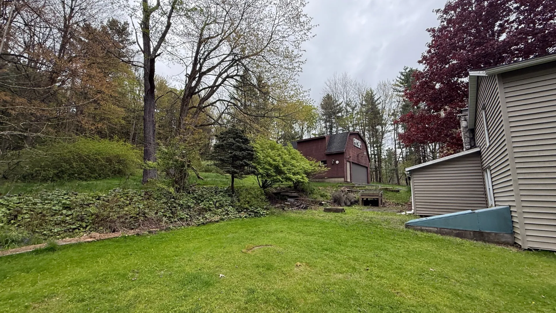 Property at 884 Bunn Hill RD, Vestal, NY 13850 7