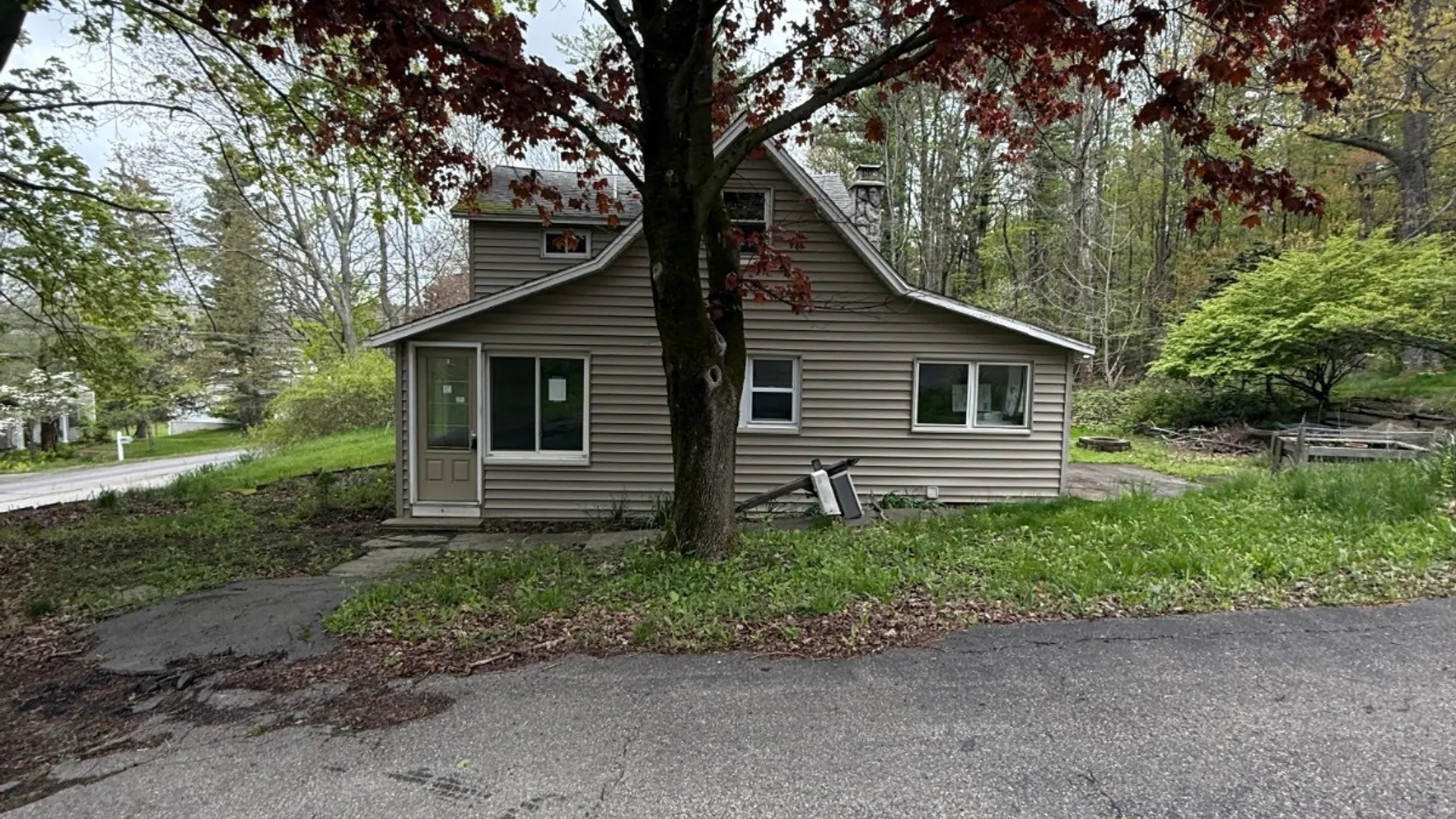 Property at 884 Bunn Hill RD, Vestal, NY 13850 10