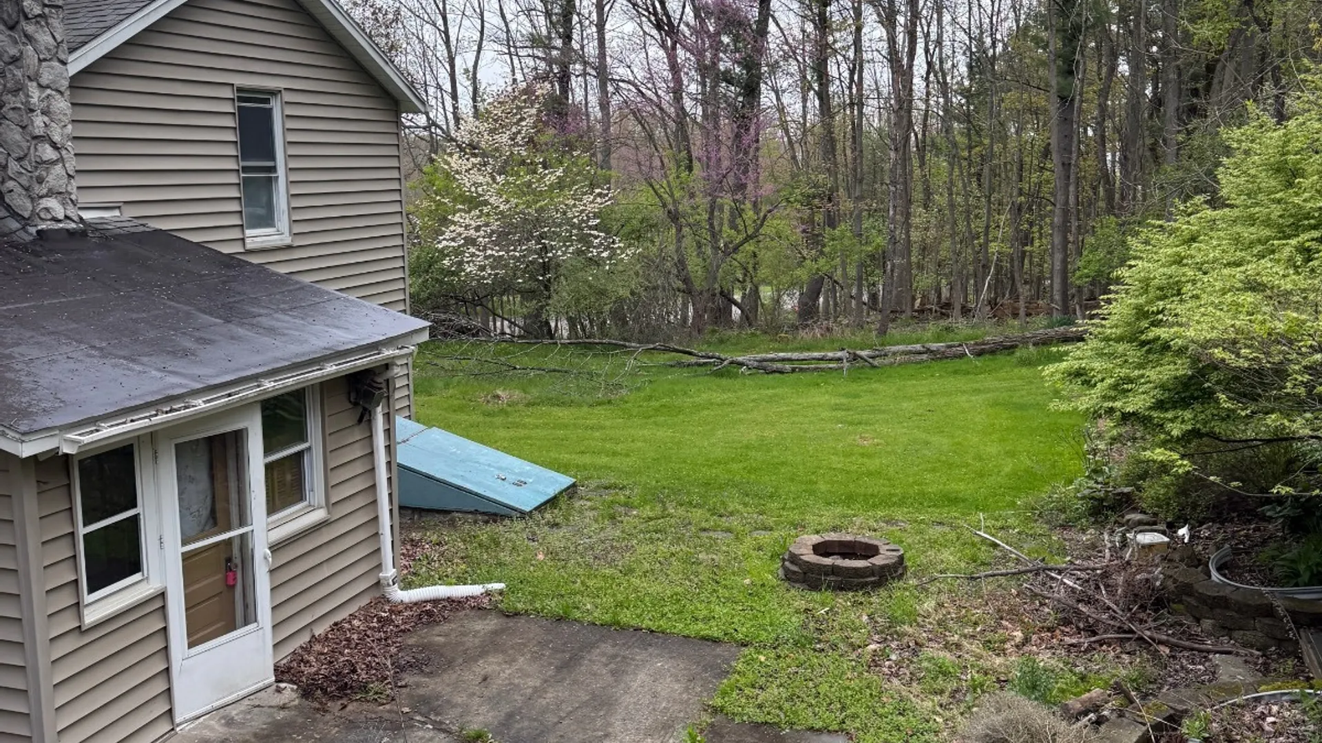 Property at 884 Bunn Hill RD, Vestal, NY 13850 3