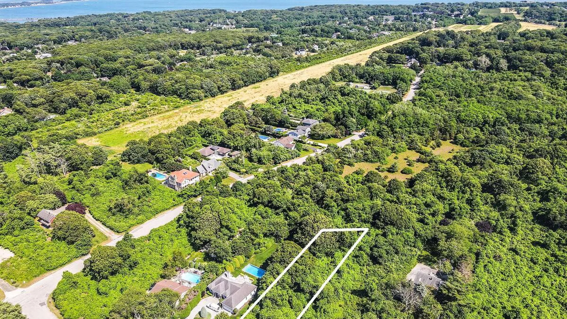 Property at 345 The Strand, East Marion, NY 11939 17