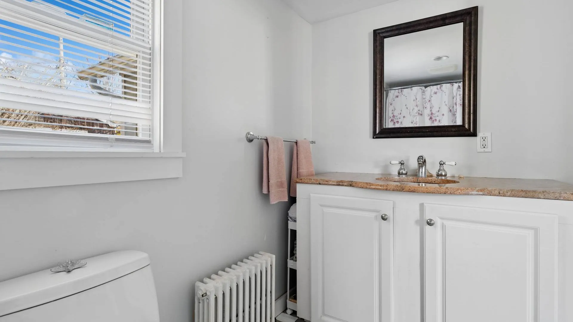 Property at 29 Accabonac Road, East Hampton, NY 11937 20