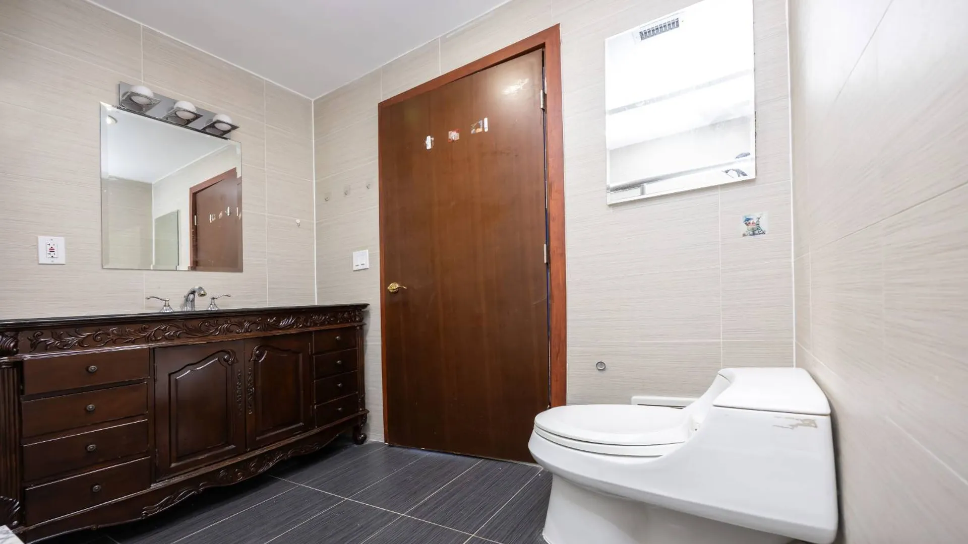 Property at 133-38 Sanford Avenue, Flushing, NY 11355 19
