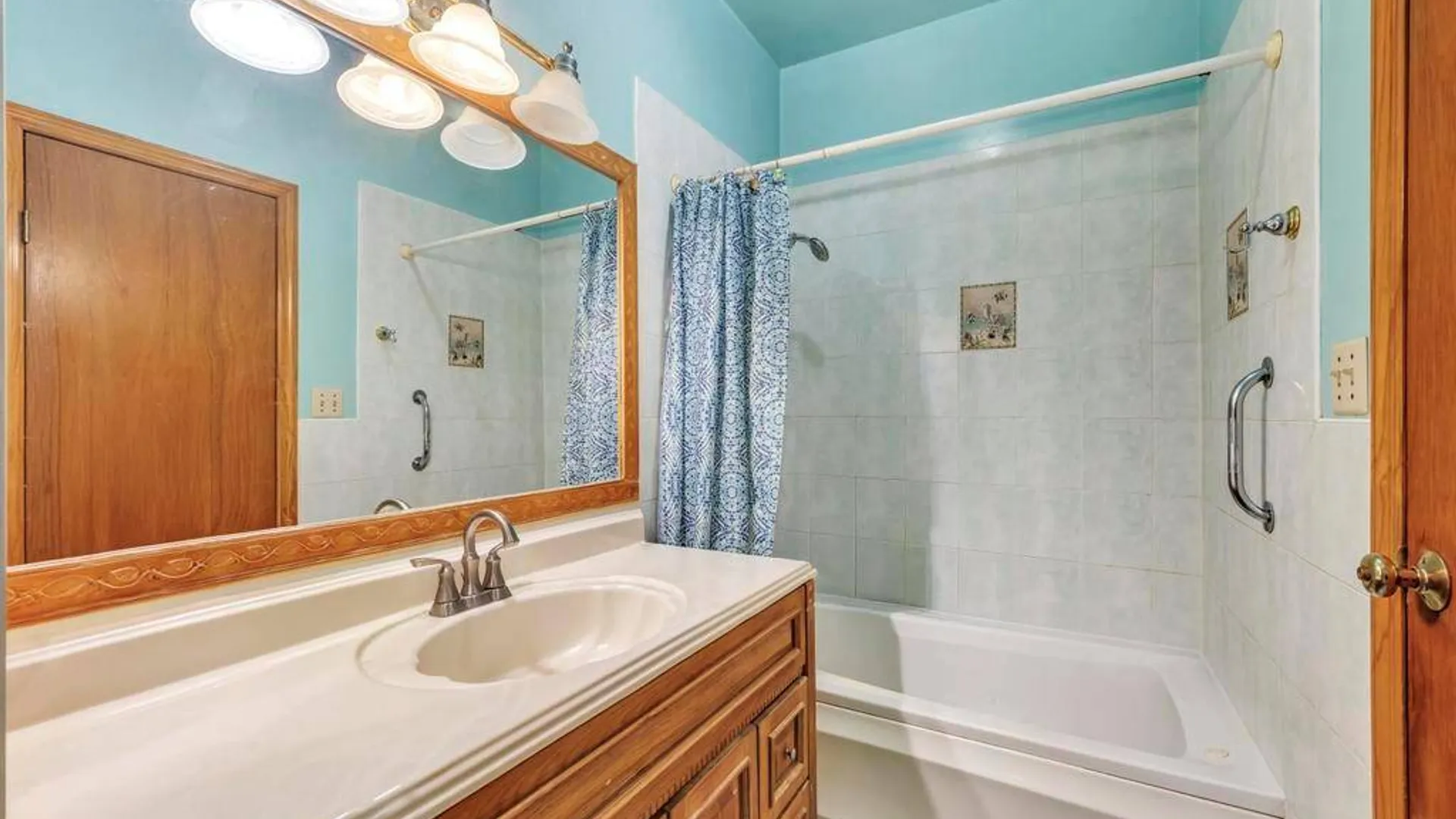 Property at 634 E 3rd Street, Brooklyn, NY 11218 12