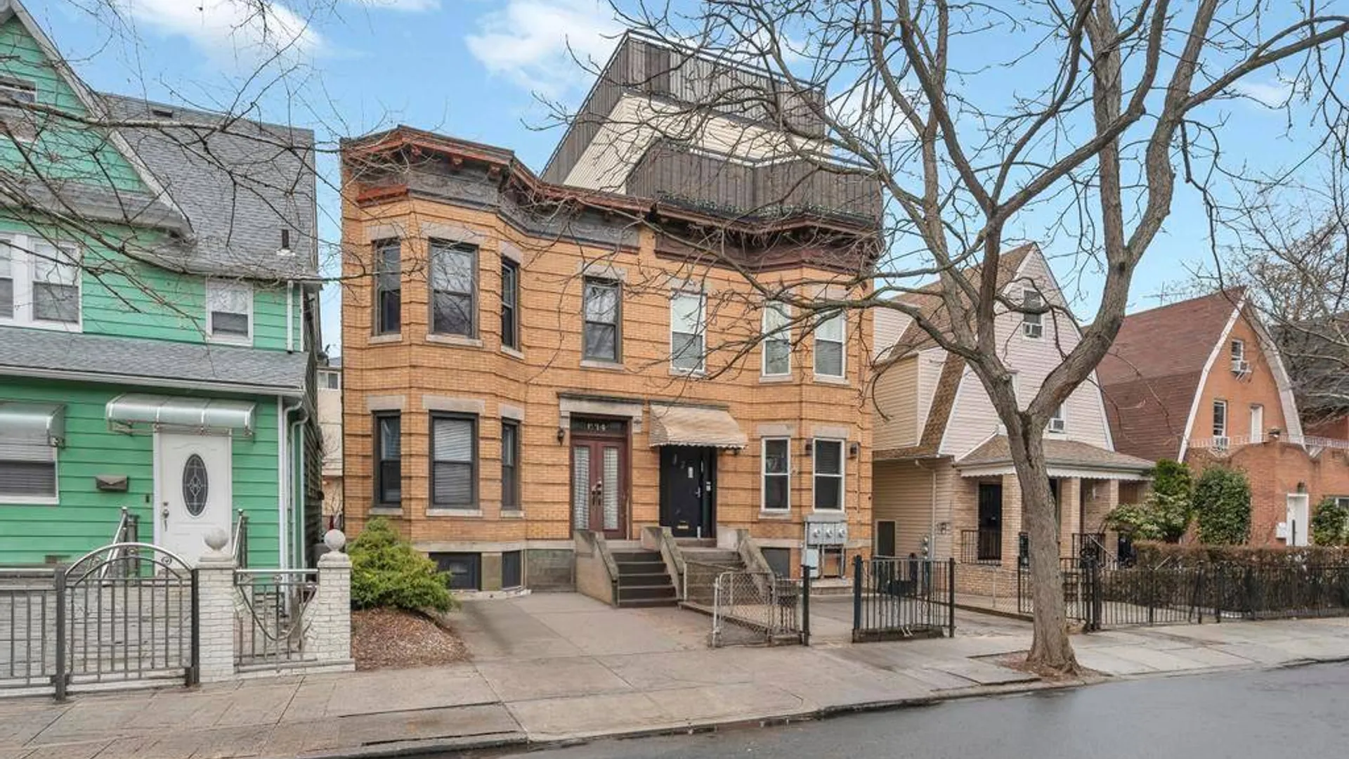 Property at 634 E 3rd Street, Brooklyn, NY 11218 2