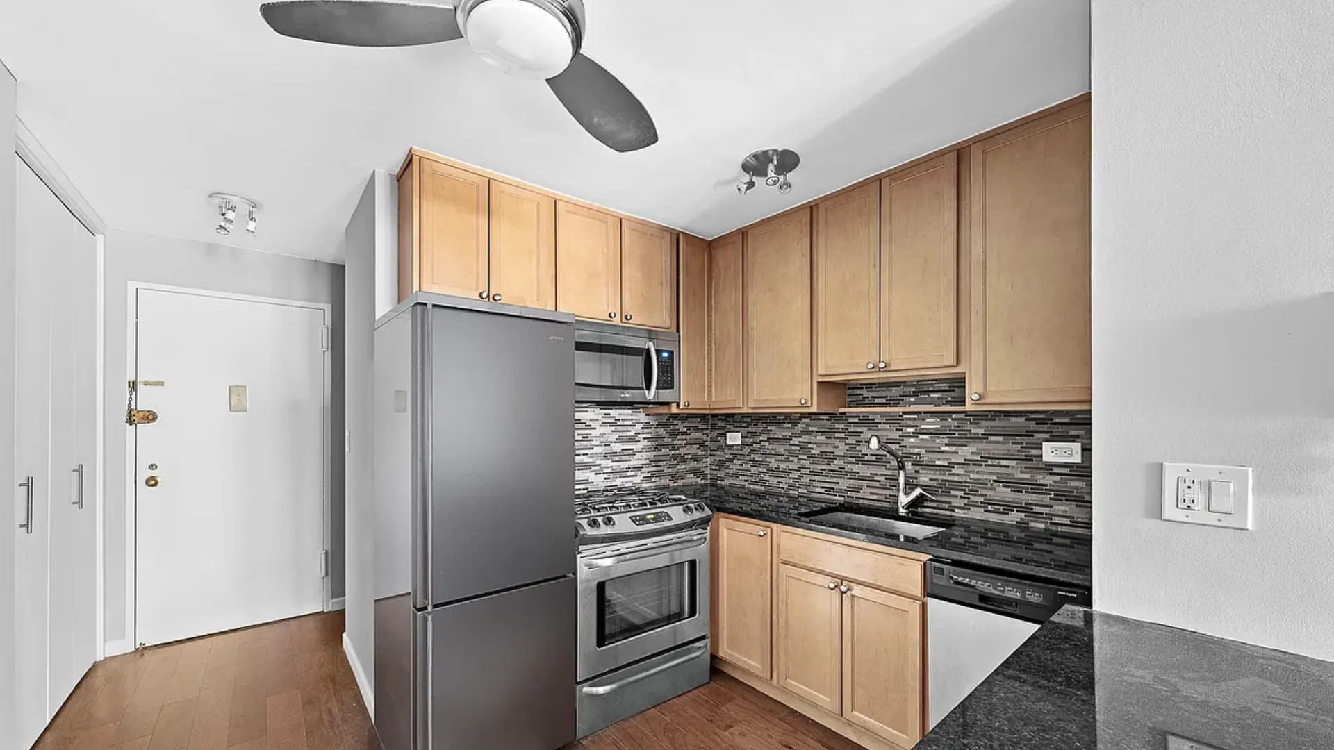 Property at 145 East 15th Street, New York, NY 10003 5