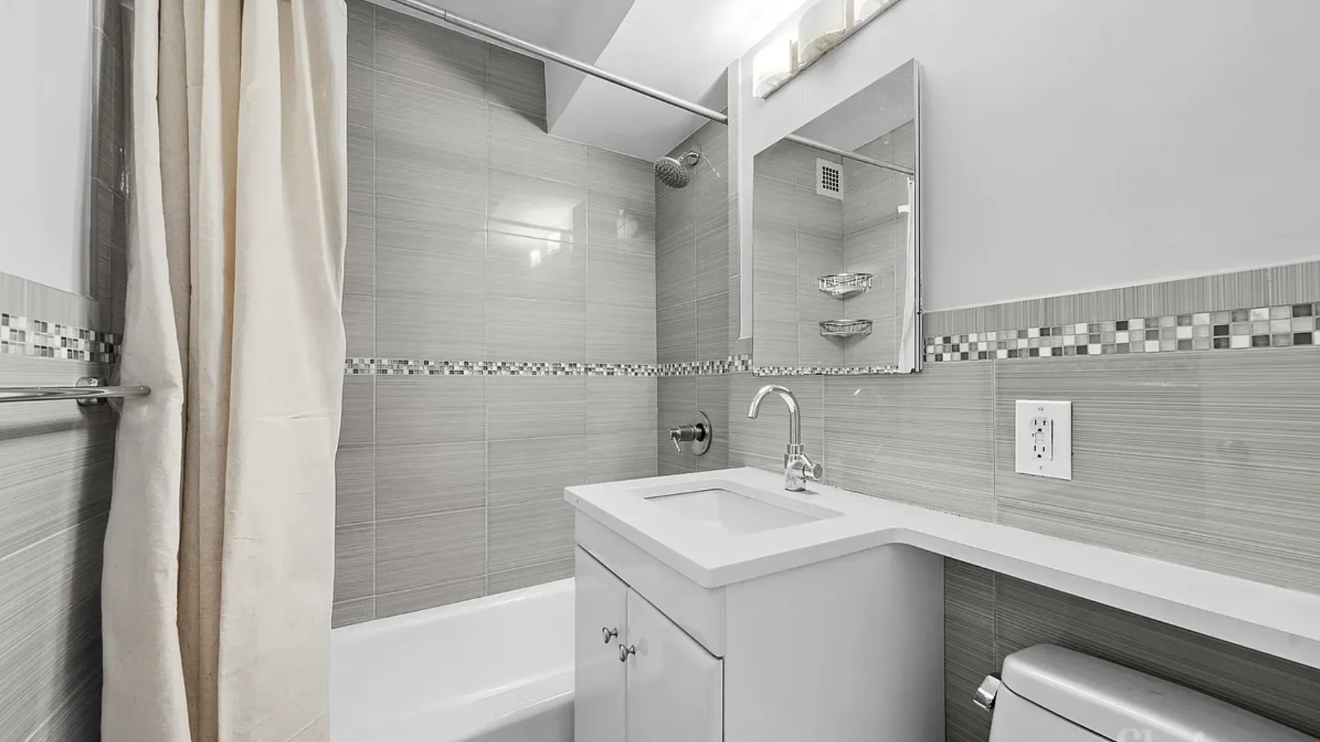Property at 145 East 15th Street, New York, NY 10003 7
