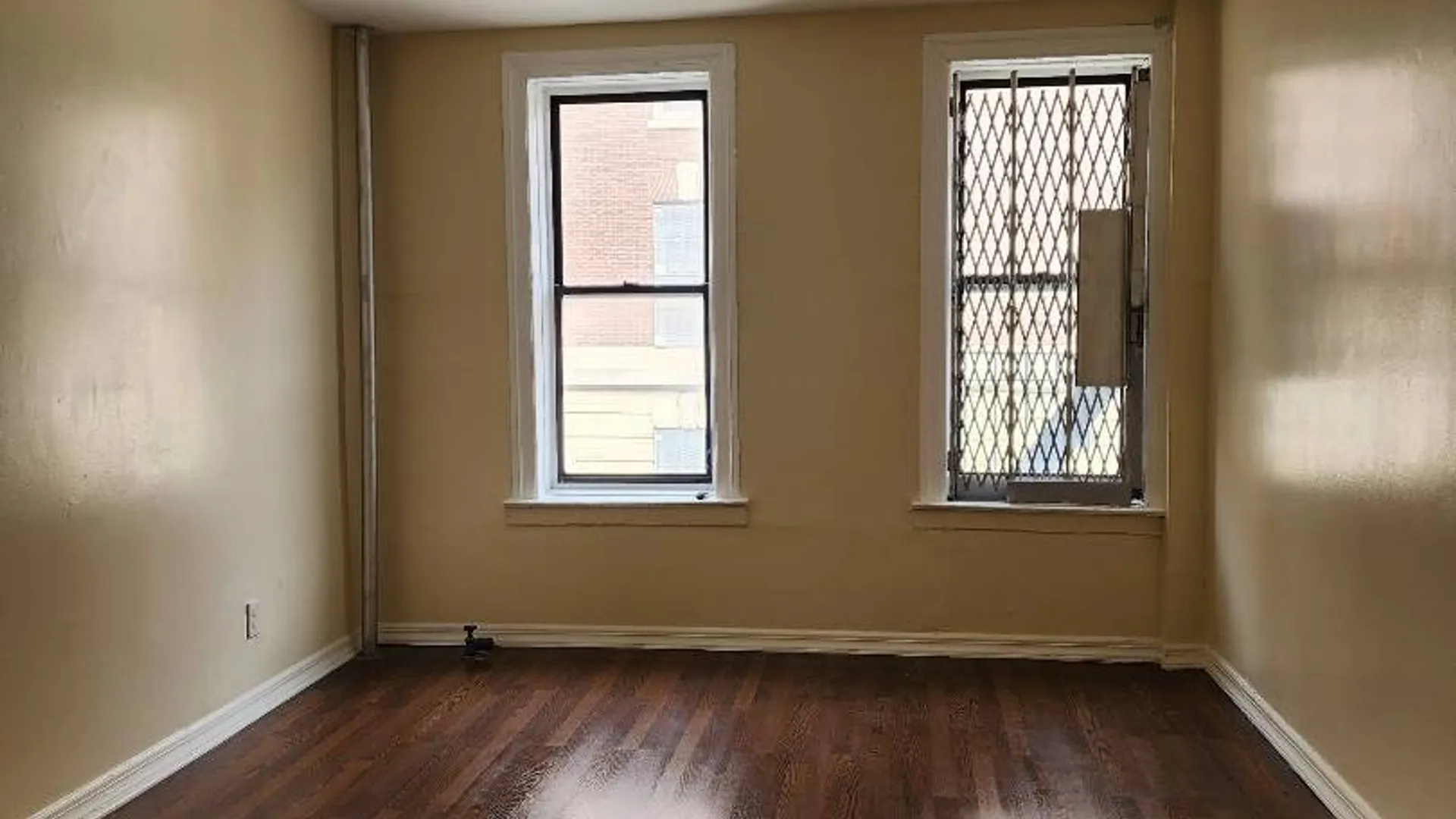 Property at 590 Parkside Ave, Brooklyn, NY 11226 12