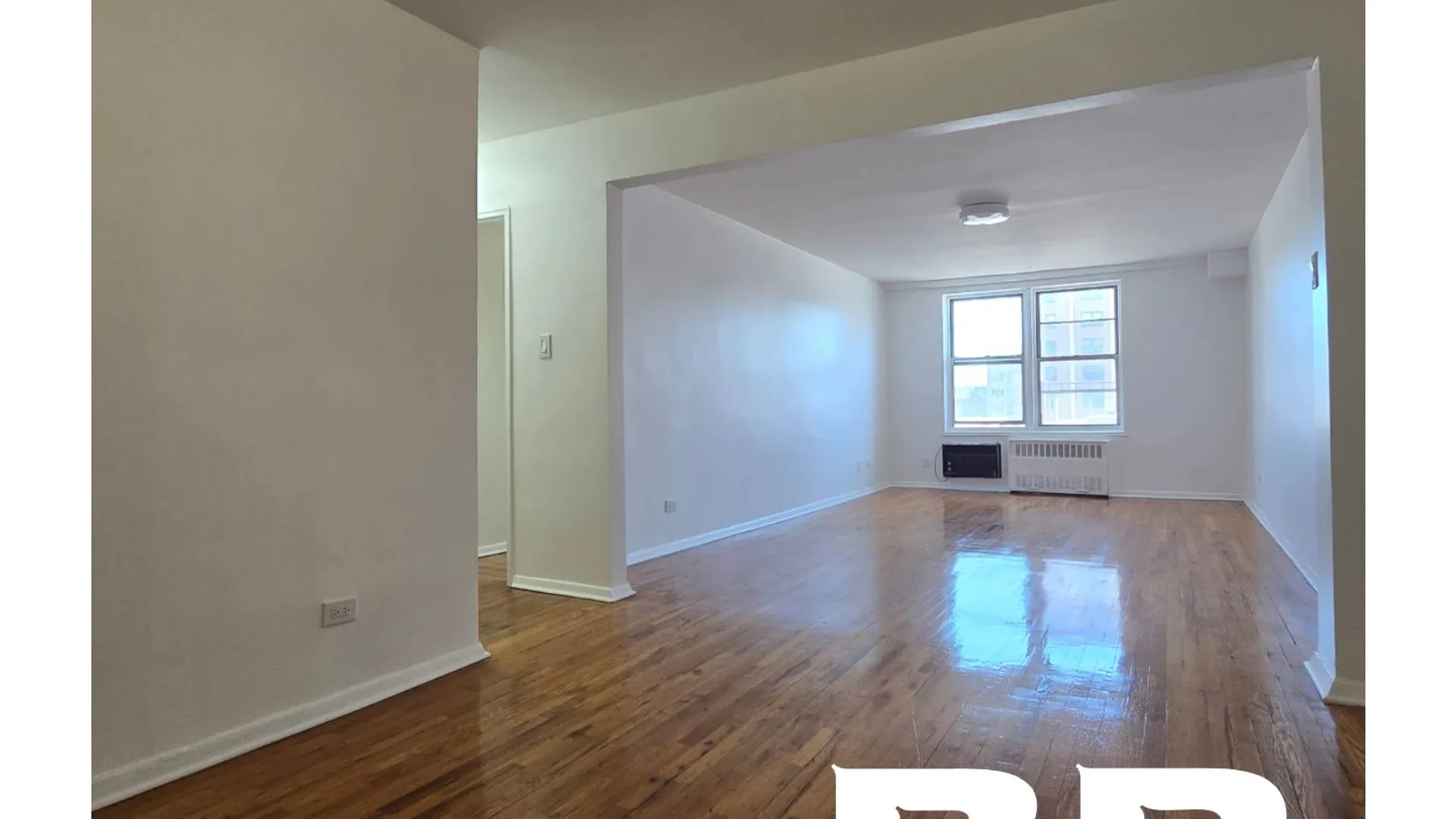 Property at 2785 Ocean Pkwy, Brooklyn, NY 11235 3