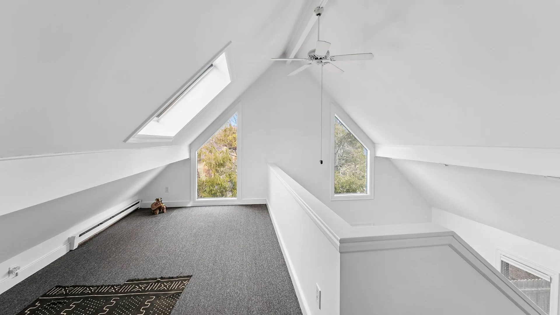 Property at 33 Agnew Avenue, Montauk, NY 11954 11