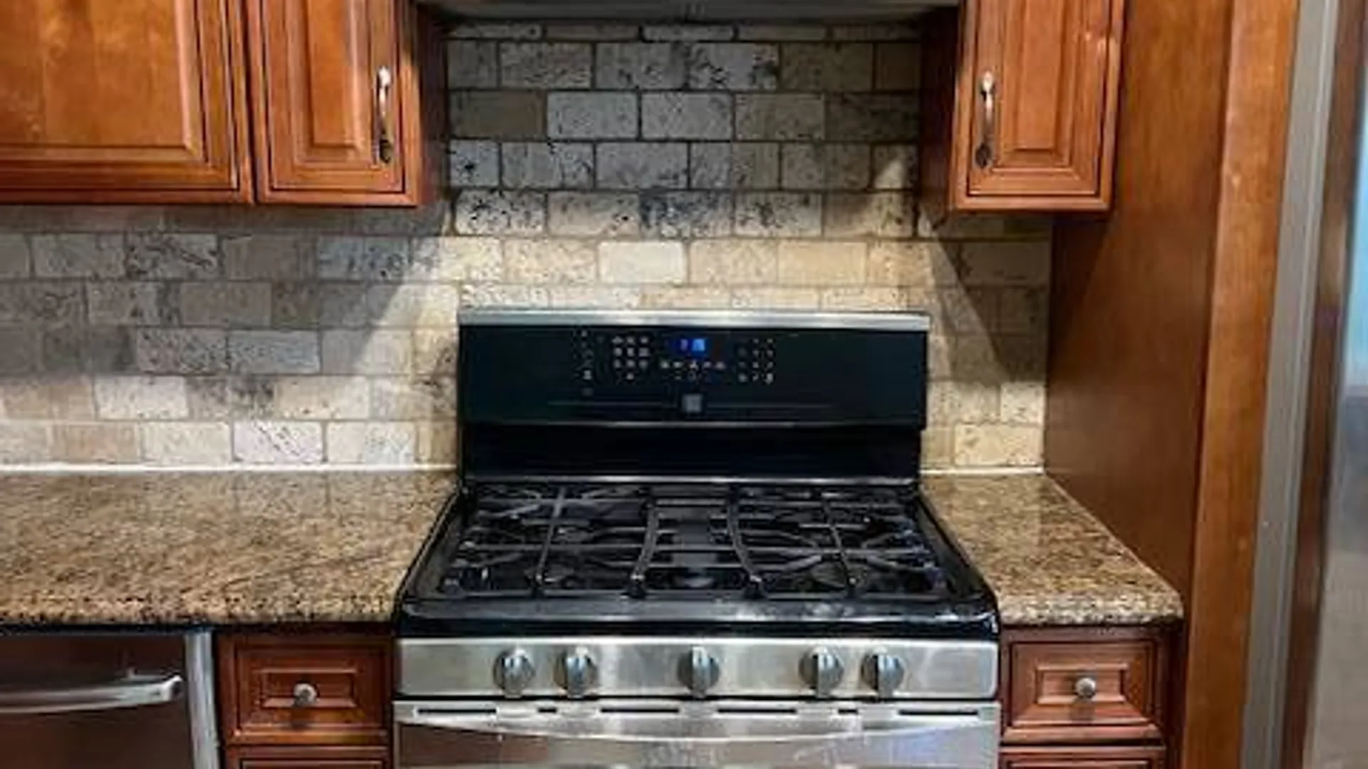 Property at 160-06 Cross Island Pkwy, Whitestone, NY 11357 7