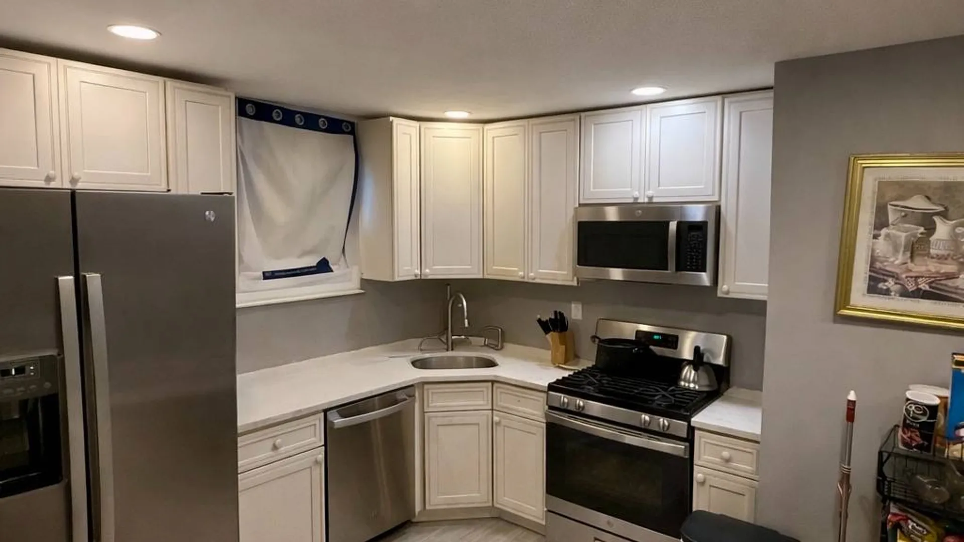 Property at 8624 Avenue L, Brooklyn, NY 11236 3