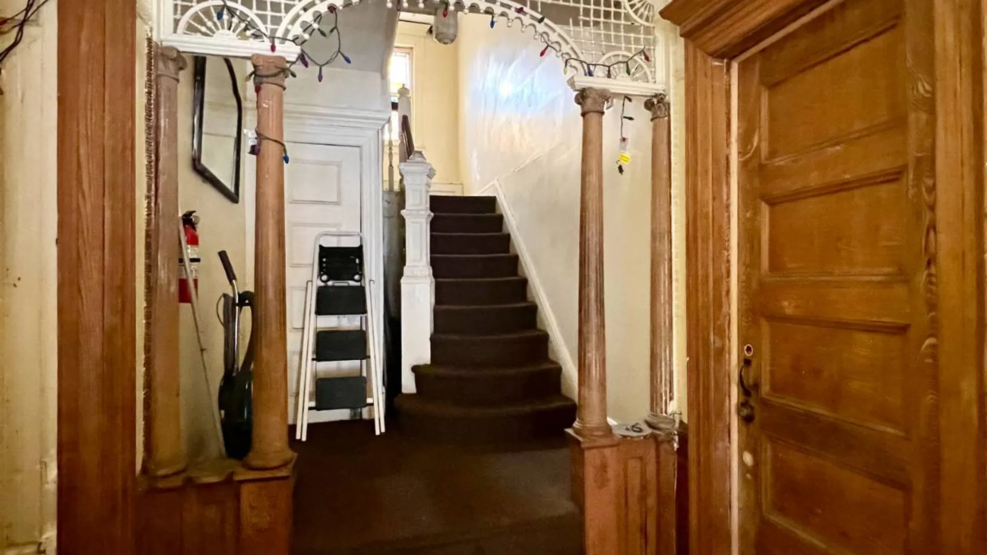 Property at 351 E 16th St, Brooklyn, NY 11226 5