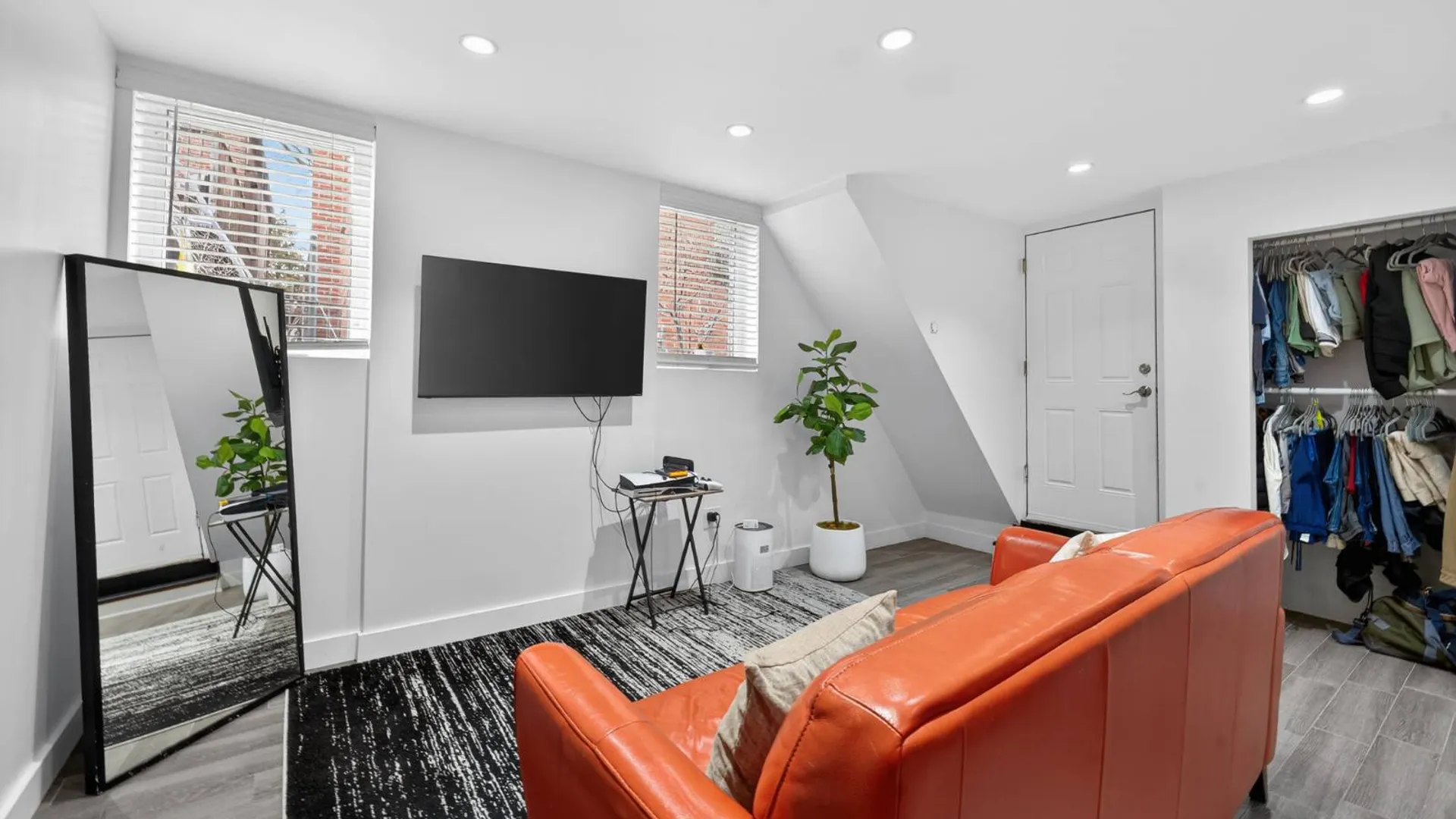 Property at 2033 Hering Avenue, New York, NY 10461 17