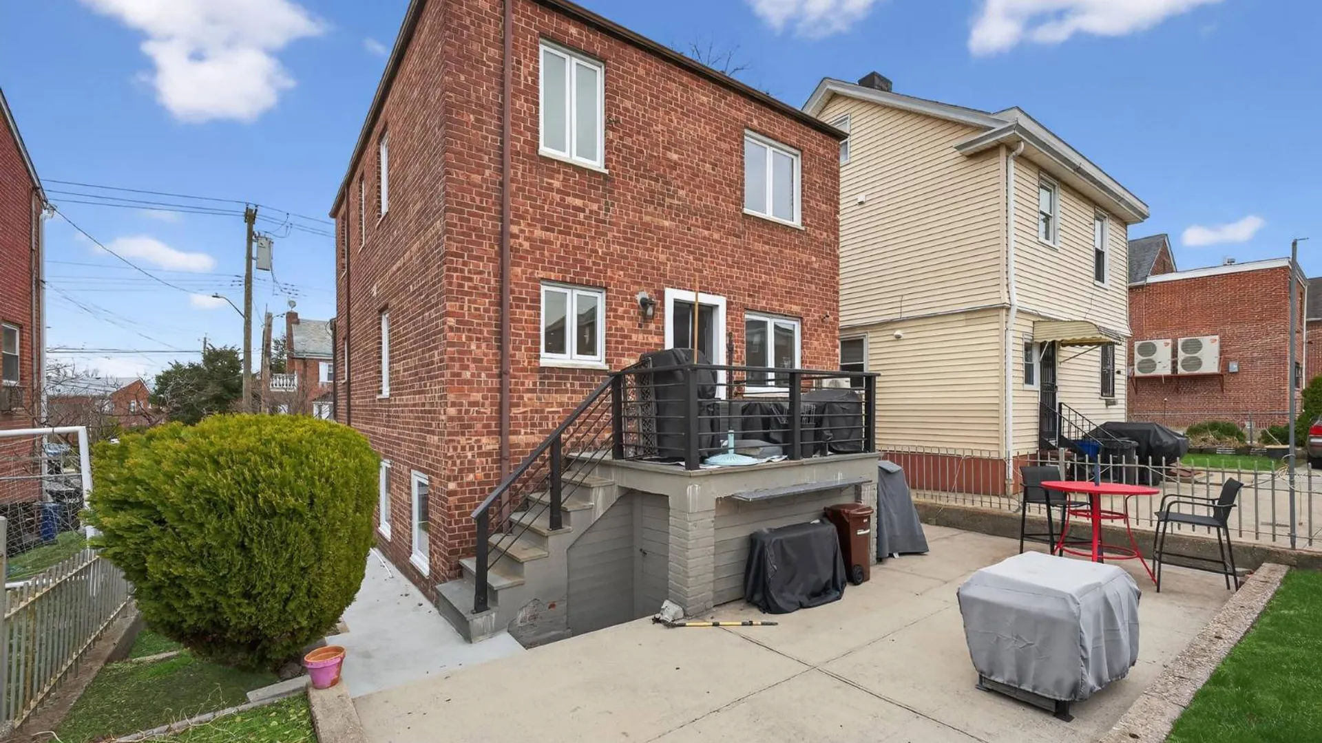 Property at 2033 Hering Avenue, New York, NY 10461 41