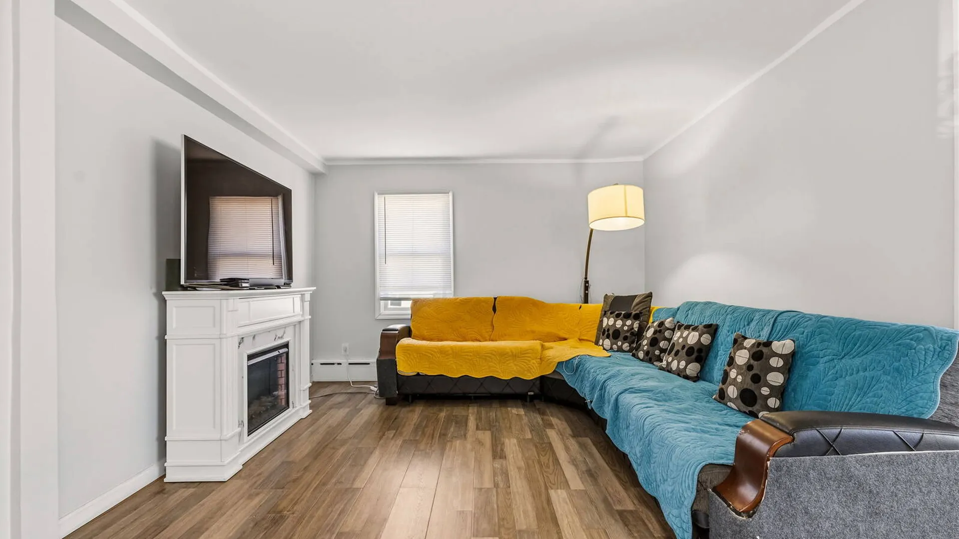 Property at 1 Astor ct, Brooklyn, NY 11229 5