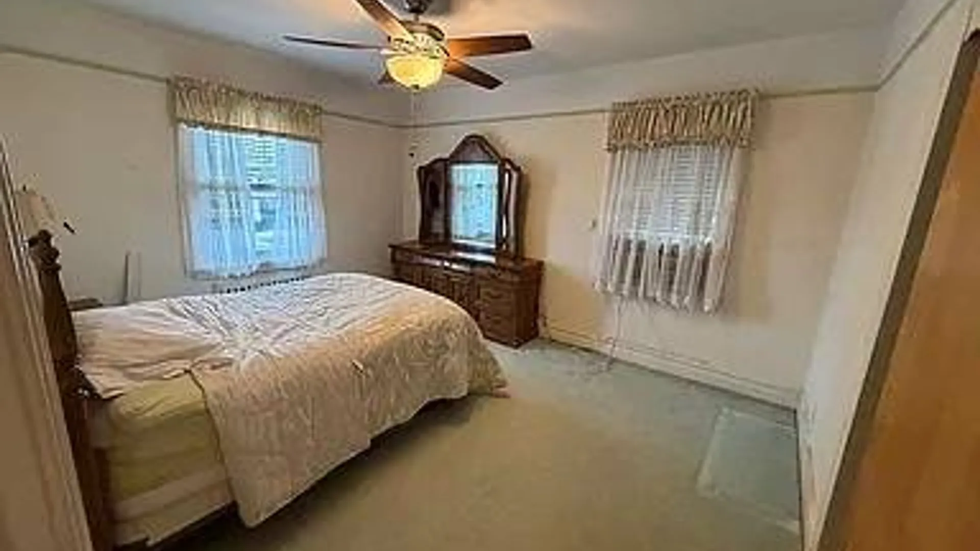 Property at 1826 Marine Pkwy, Brooklyn, NY 11234 14