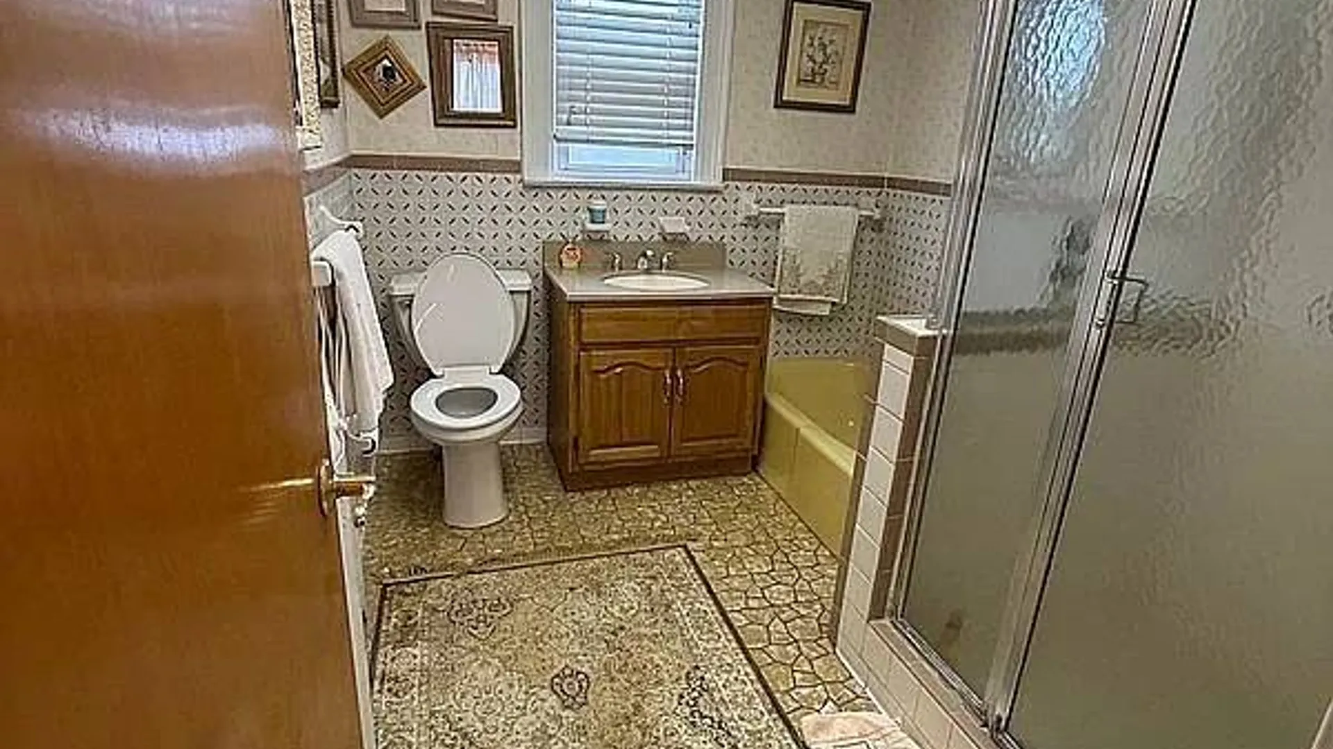 Property at 1826 Marine Pkwy, Brooklyn, NY 11234 9