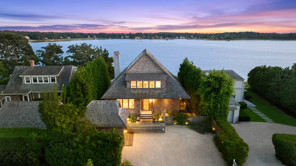 Property at 210 Towd Point Road, Southampton, NY 11968