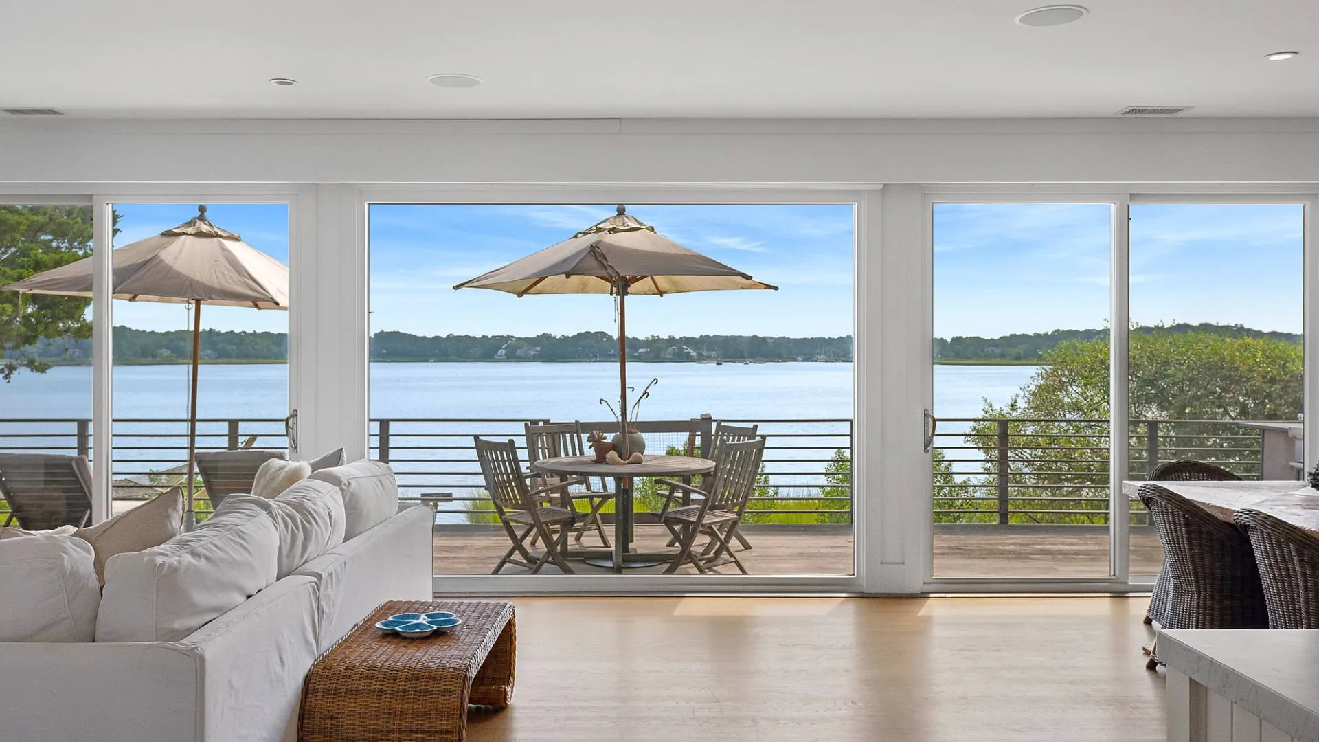 Property at 210 Towd Point Road, Southampton, NY 11968 4