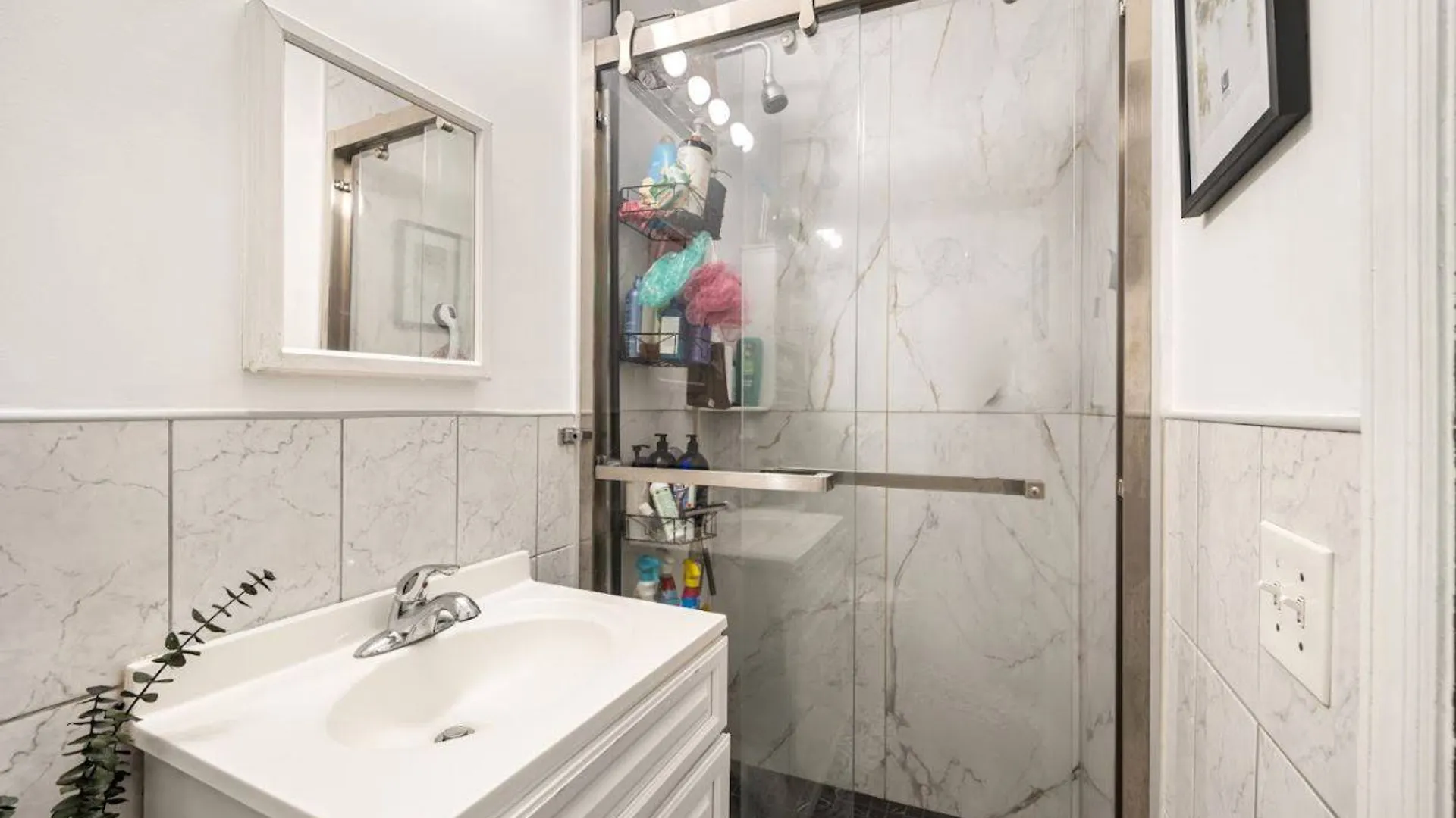Property at 60-34 69th Ave, New York, NY 11385 15