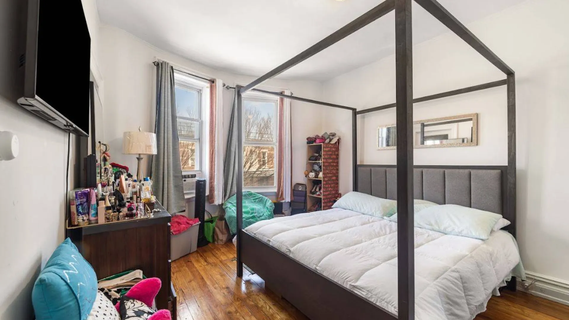 Property at 60-34 69th Ave, New York, NY 11385 24